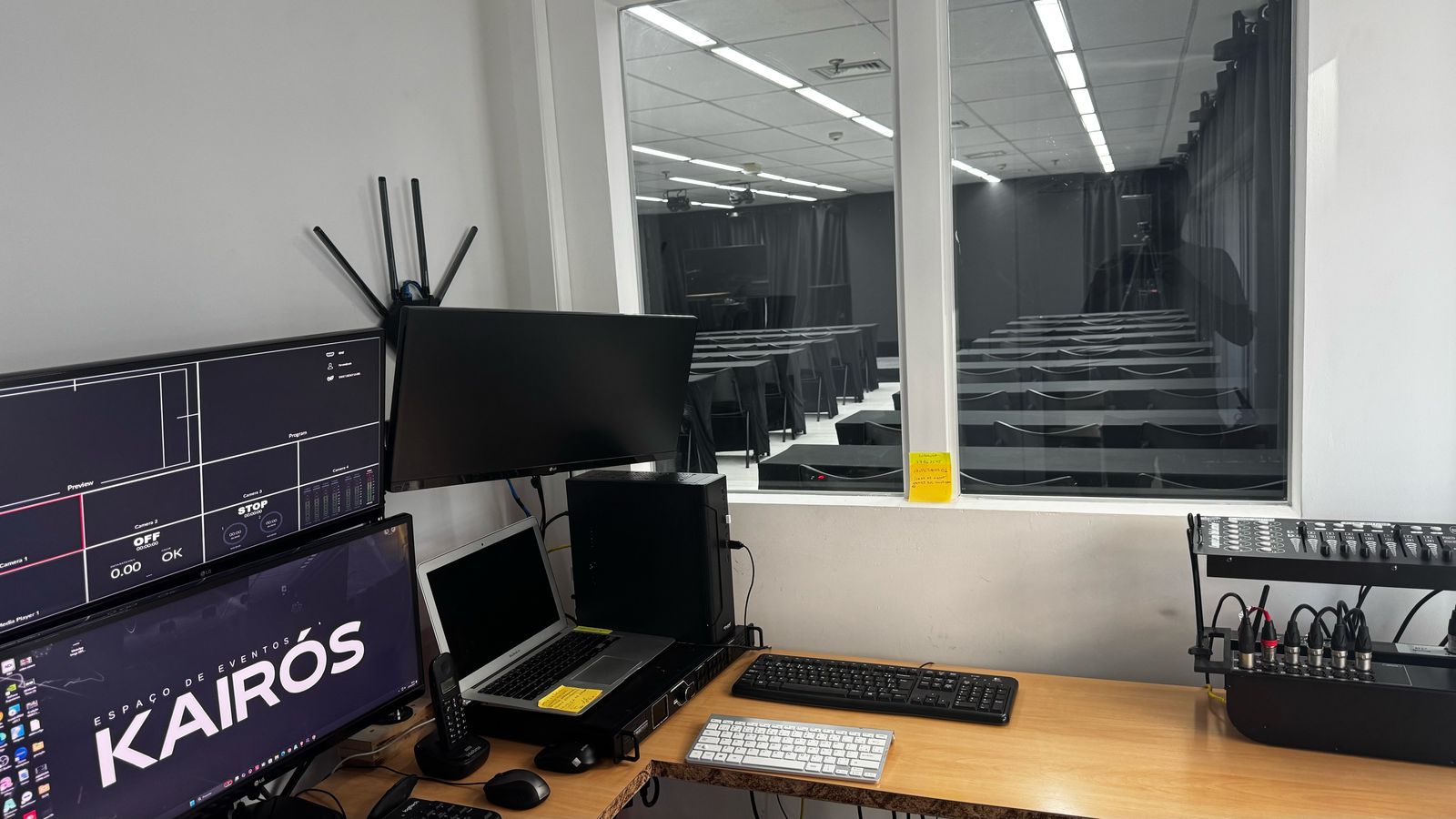 Auditório BASOFT - Sala de apoio